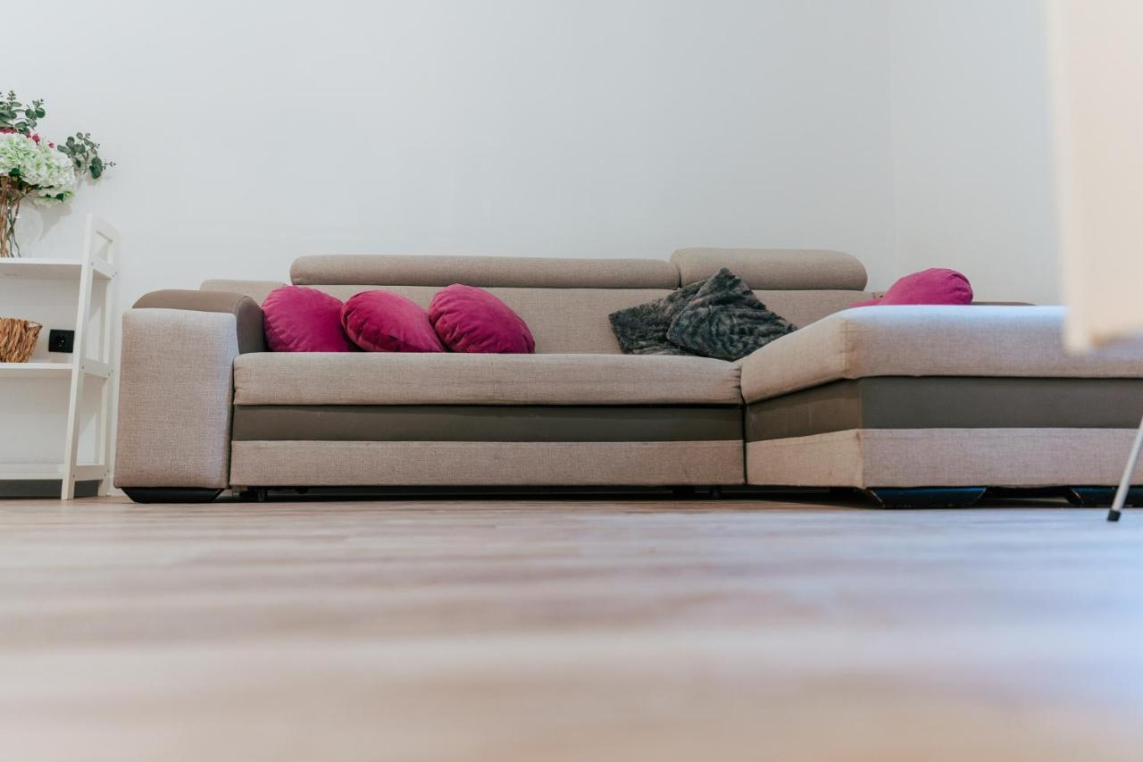 Dinara View Apartment-knin